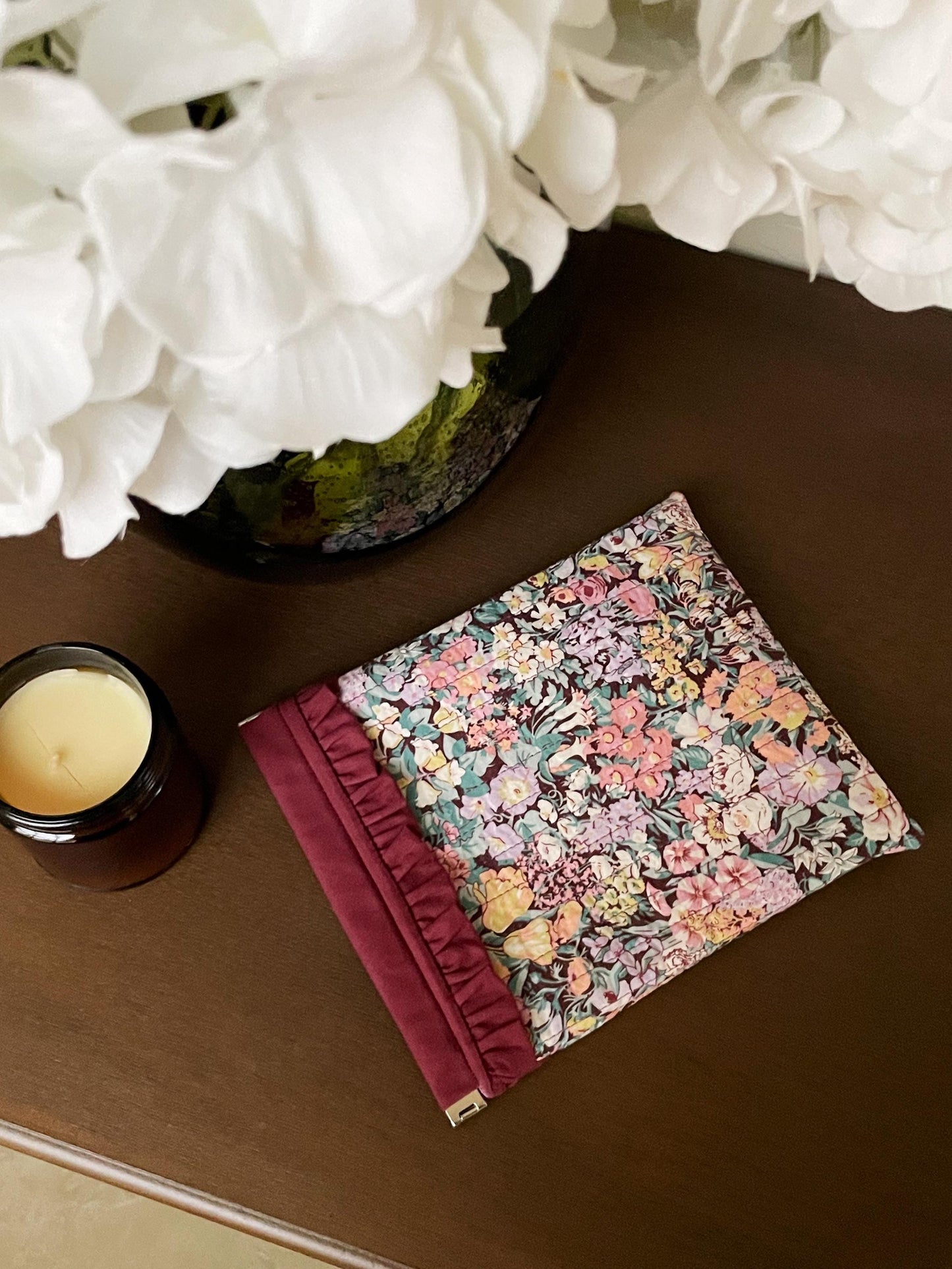 Miss Petty Kindle Sleeve