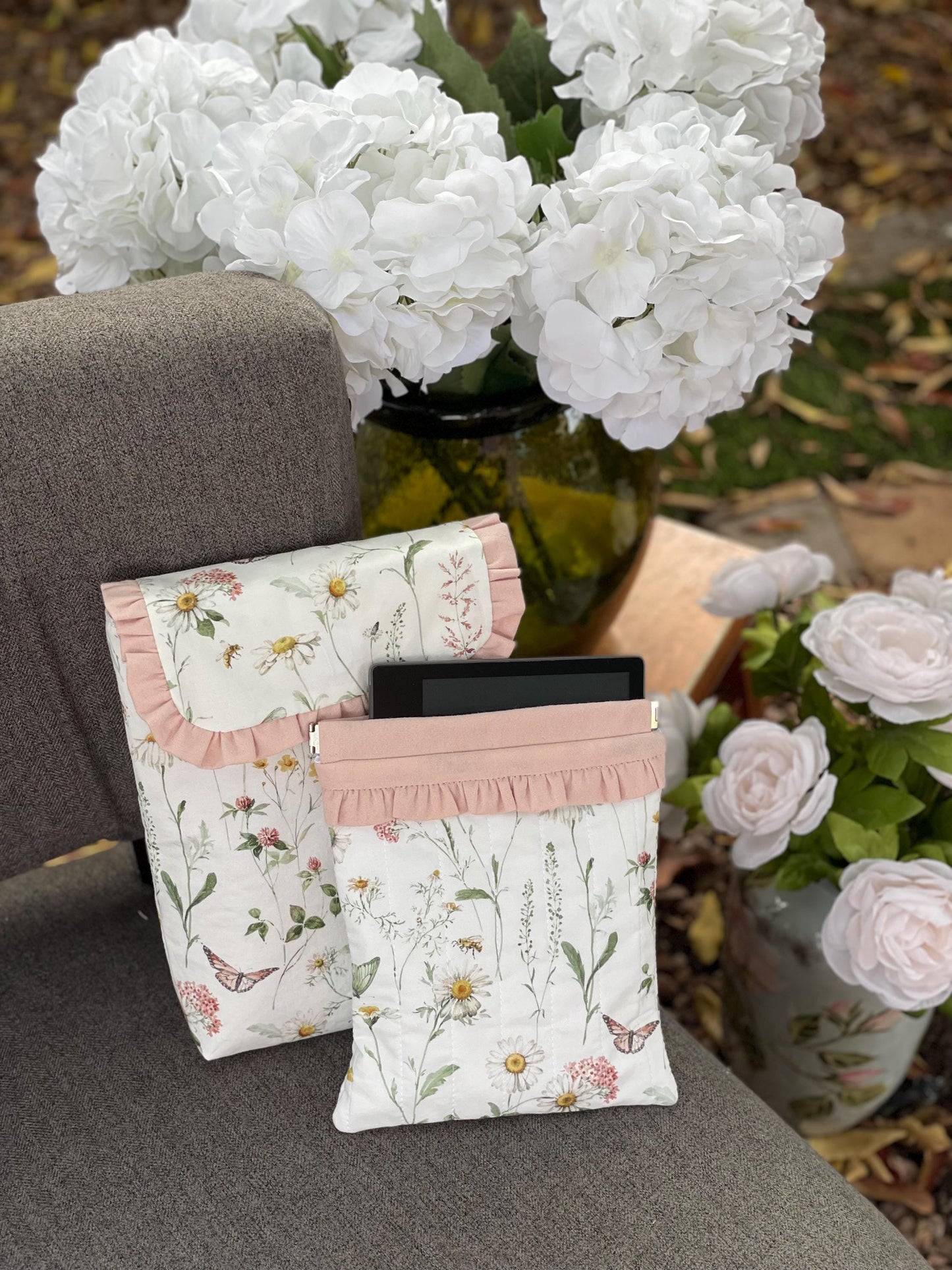 Miss Farmer Kindle Sleeve